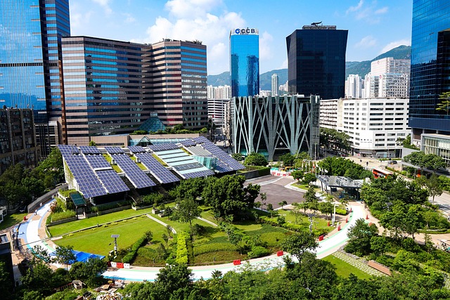Énergie Renouvelable et Éducation : Sensibiliser la Génération Future